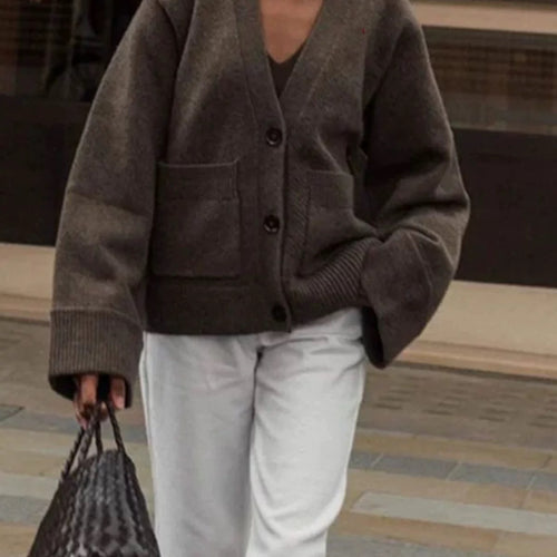 Damen Strickjacke mit tiefem V-Ausschnitt und praktischen Taschen Drune