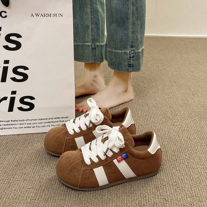 Damen Sneakers aus hochwertigem Wildleder mit sportlicher Silhouette Drune