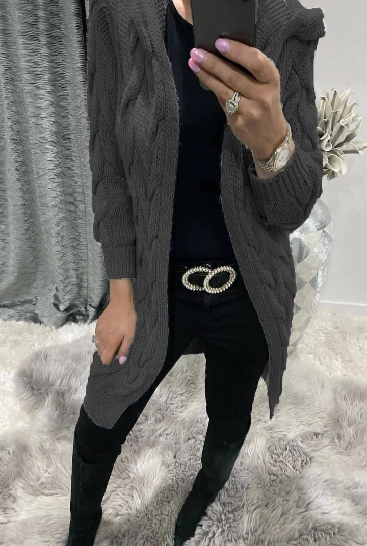 Damen Grobstrick-Cardigan mit nostalgischem Zopfdesign und praktischen Taschen Drune
