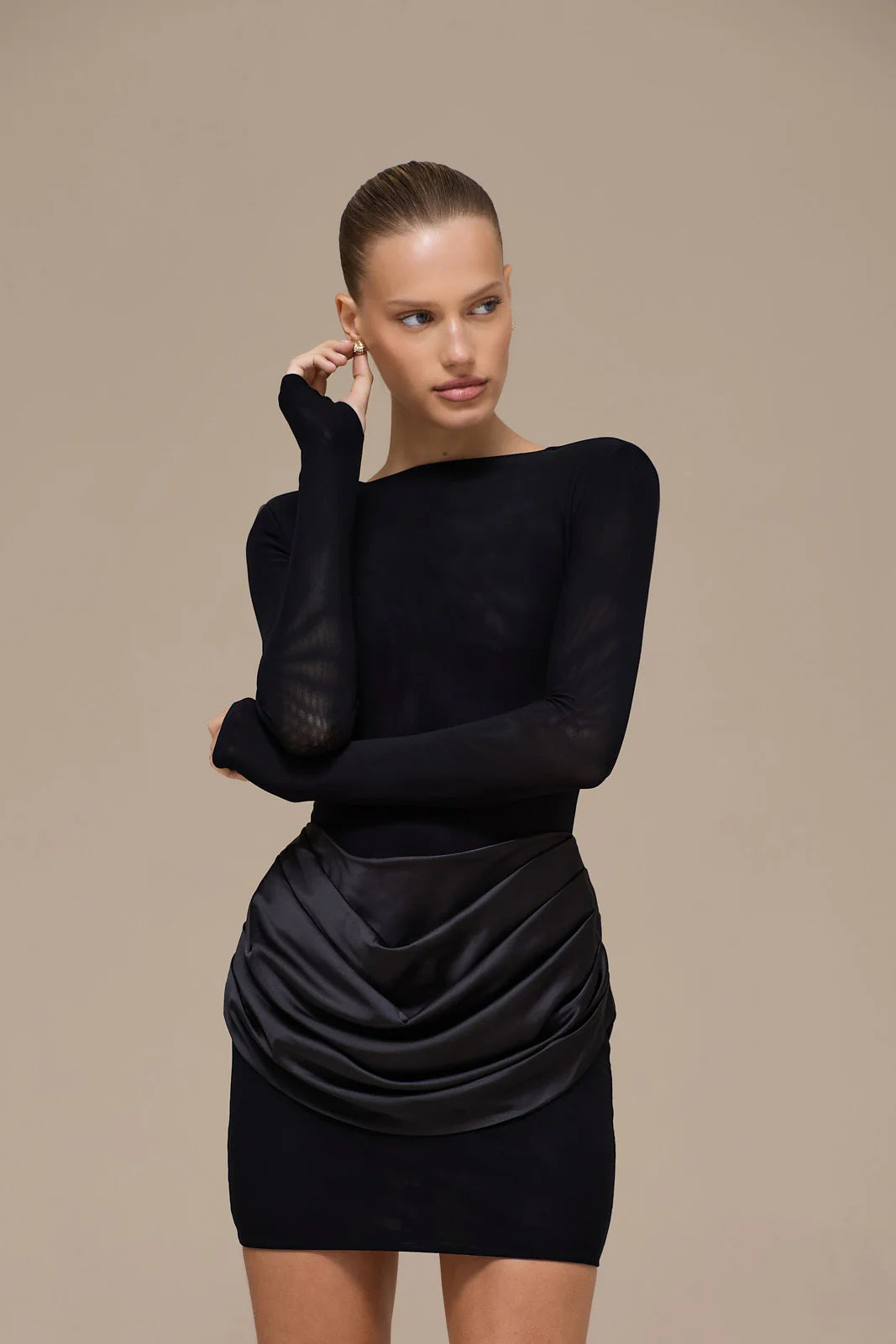 Damen Elegantes Minikleid mit Wickeldetails Drune