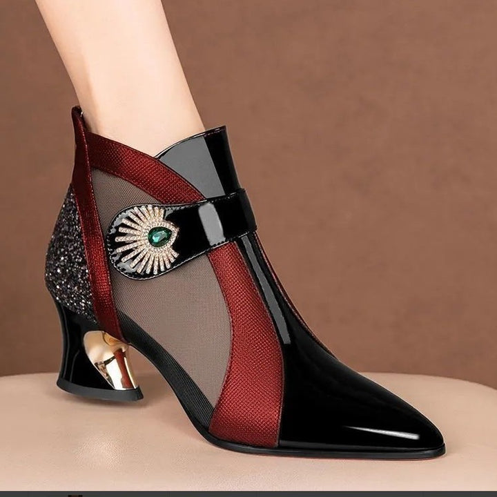 Damen nan elegante Netzstoff-Stiefelette mit Schmuckbesatz und geschwungenem Absatz Drune