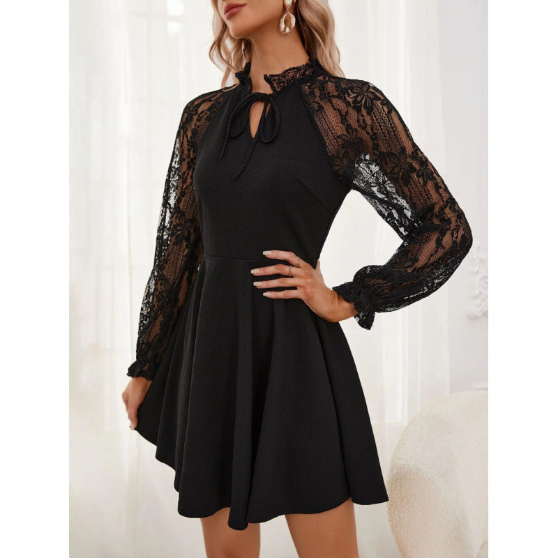 Damen Kleid mit Spitzenärmeln und Taillenschnitt Drune