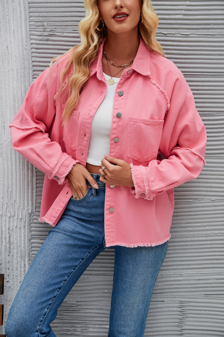Damen lässige Oversized Jeansjacke mit fransigem Saum Drune