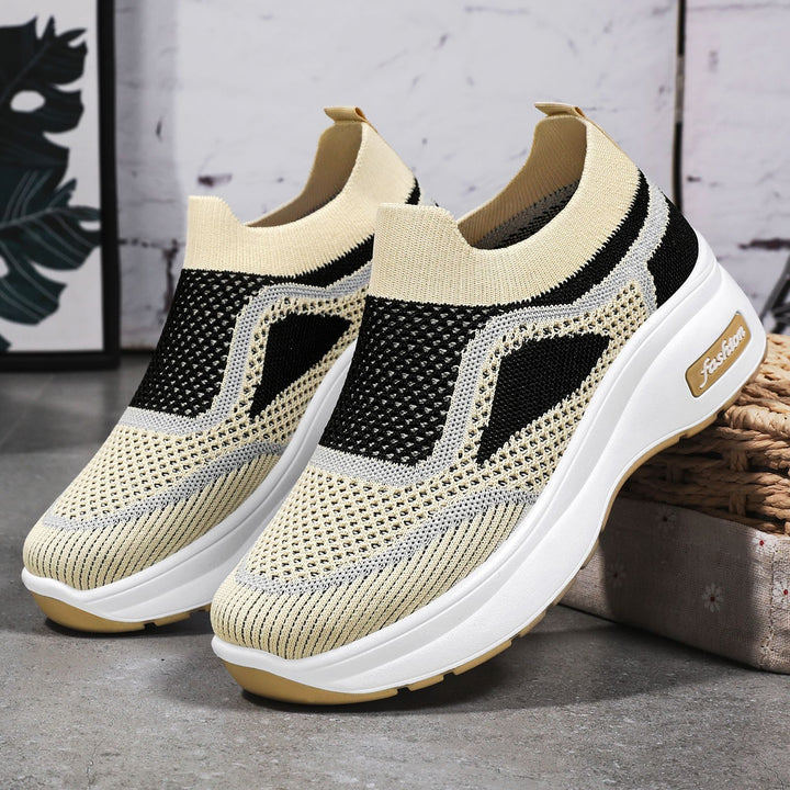 Damen nan ultraleichter Strick-Slip-On mit ergonomischer Keilsohle und herausnehmbarem Komforteinlagenfach Drune