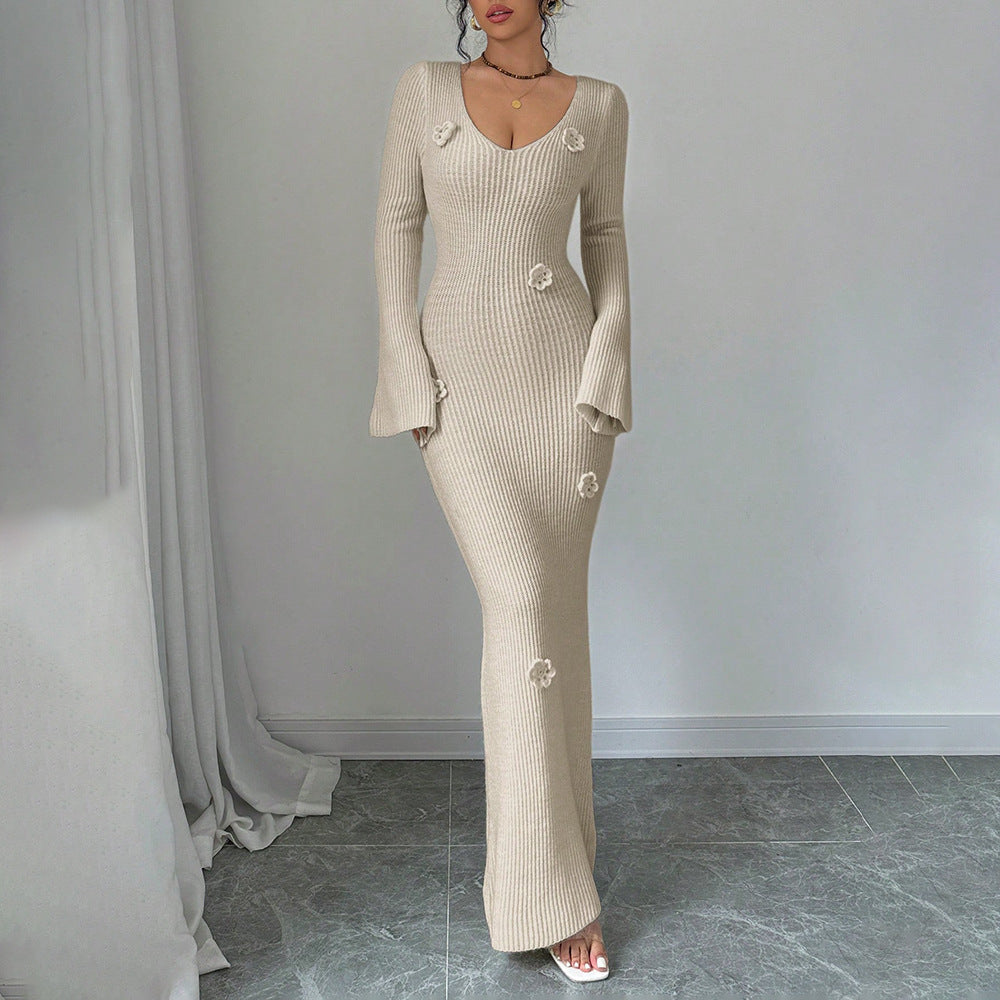 Damen Maxikleid mit elegantem Rippenstrick und modischen Blumenapplikationen Drune