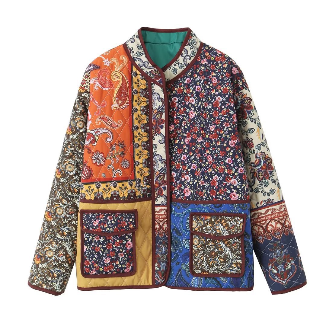 Damen gesteppte Patchworkjacke mit floralem Design und praktischen Taschen Drune