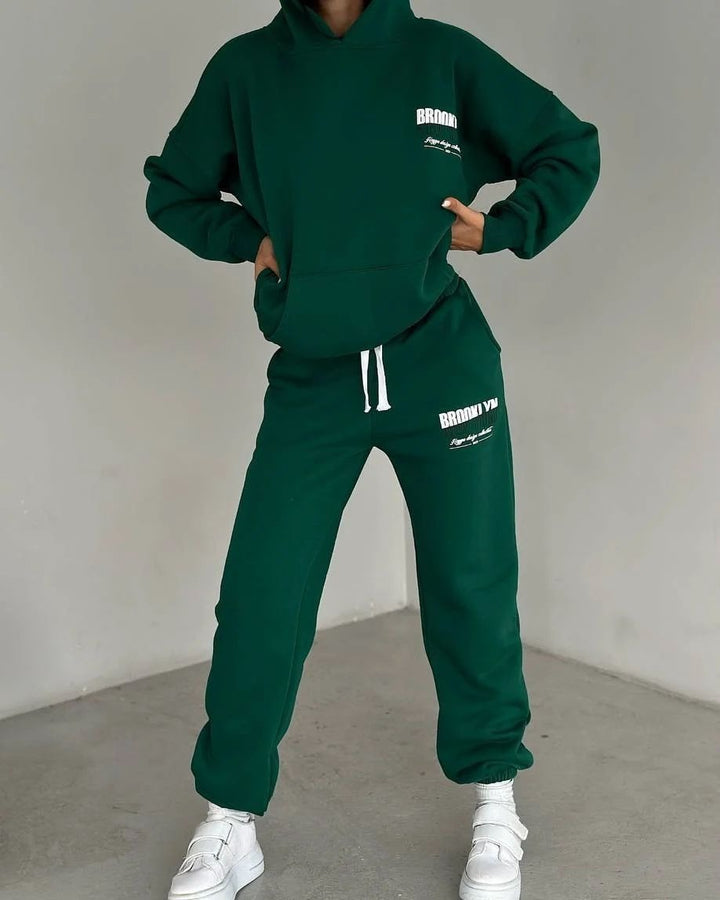 Damen lässiger Fleece-Hoodie und Jogginghose Set mit praktischem Kordelzug und hochwertiger Baumwollmischung Drune