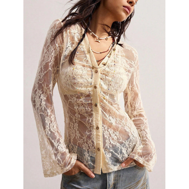 Damen Spitzenbluse mit zarter Wirkung und Knopfdetails Drune