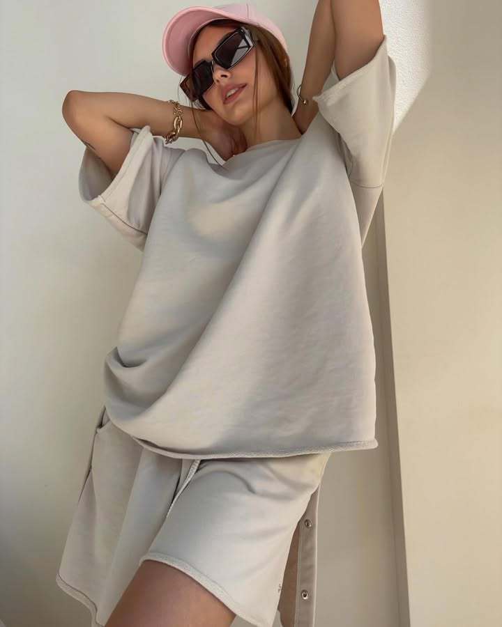 Damen lässiges Oberteil und Shorts-Set mit Knopfdetails Drune