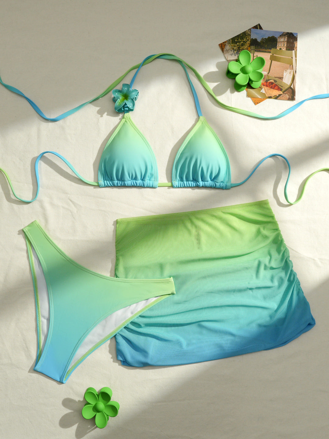 Damen Triangel-Bikini Set mit floralem Detail und Wickelrock Drune