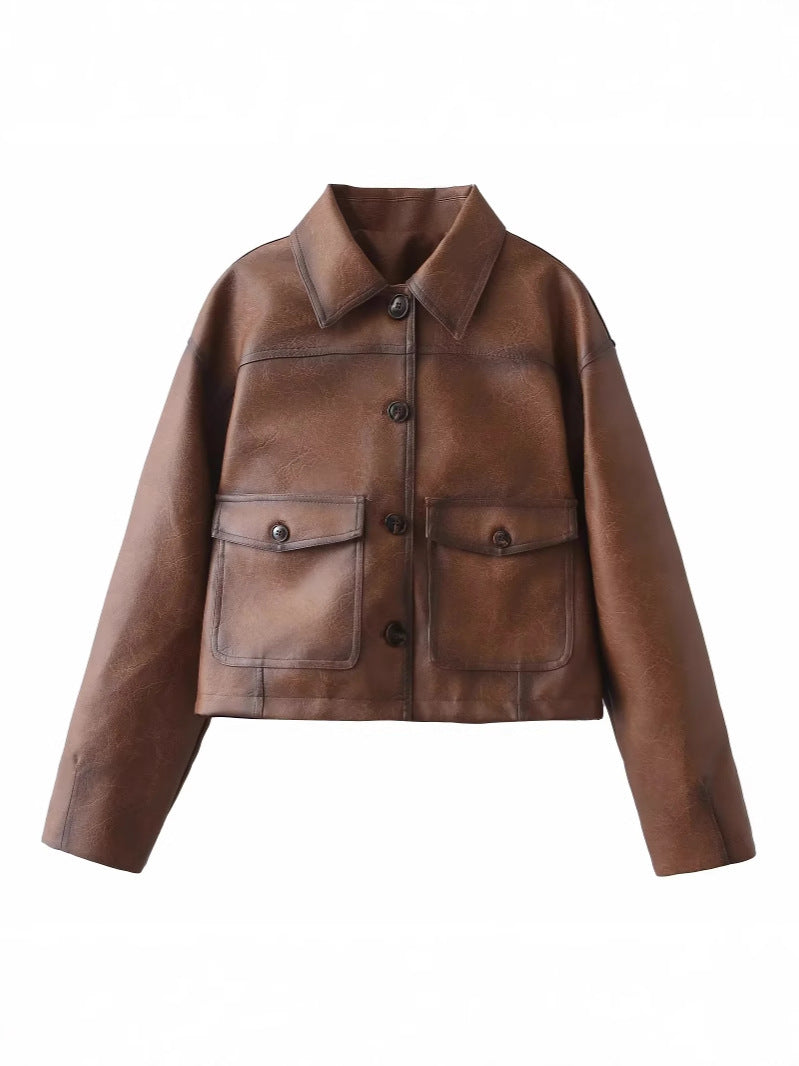 Damen cropped Lederjacke mit praktischen Brusttaschen und Knopfdetails Drune