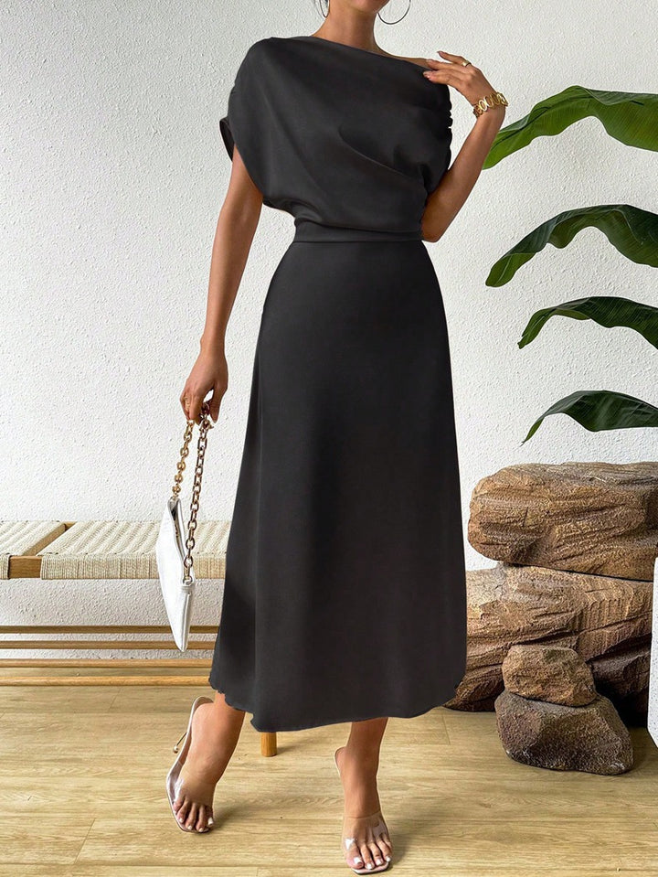 Damen Elegantes Wickelkleid mit asymmetrischem Oberteil und fließendem Schnitt Drune