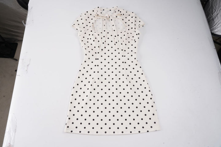 Damen Polka-Dot Kleid mit schickem Kragen und Bindegürtel Drune