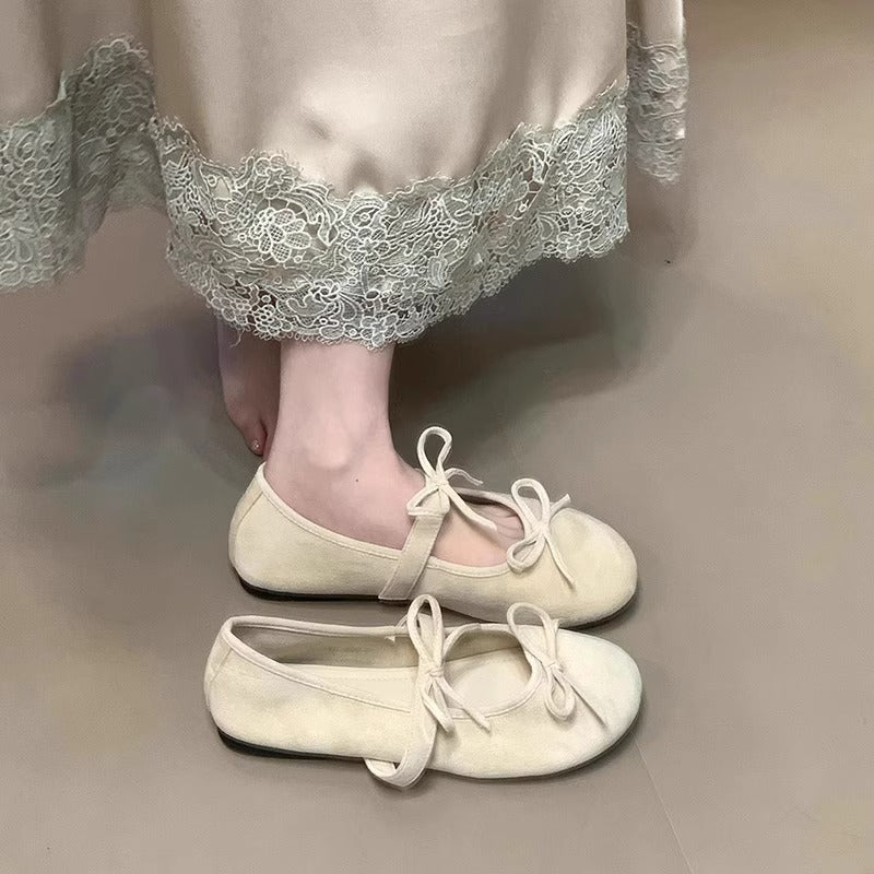 Damen Ballerinas aus weichem Wildleder mit zartem Schleifenverzierung Drune