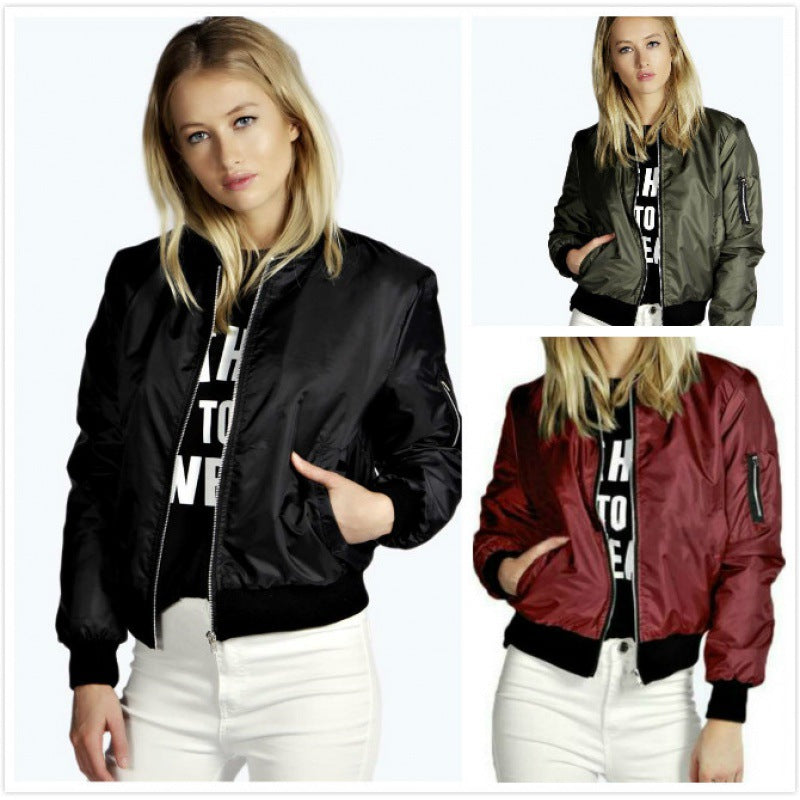 Damen Bomberjacke mit modischem Schnitt und praktischen Eingrifftaschen Drune