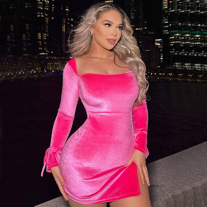 Damen Mini-Kleid mit eleganten Puffärmeln und offener Rückenpartie Drune