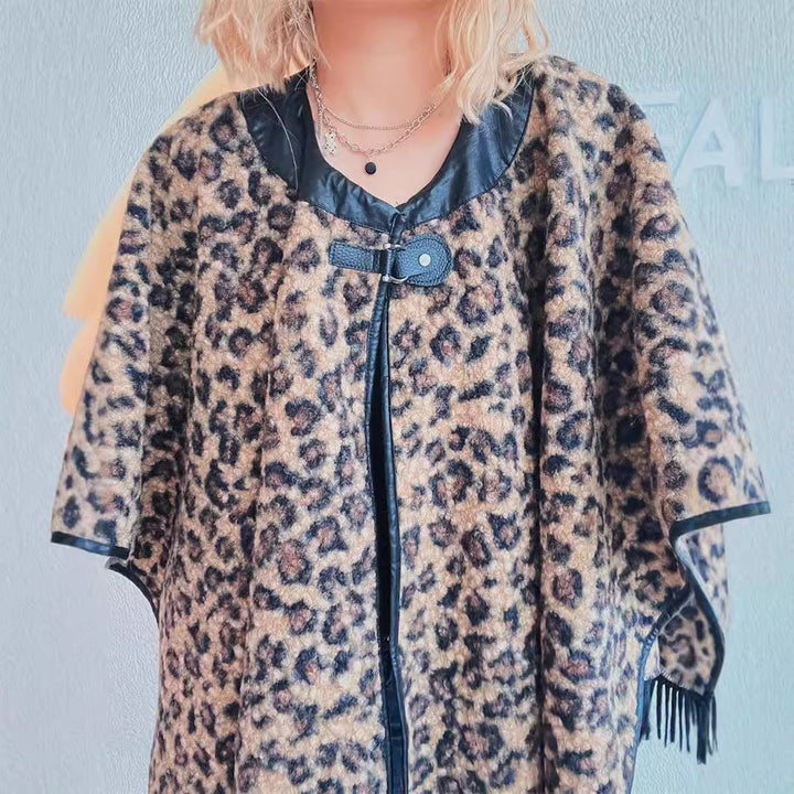 Damen modischer Poncho mit Fransen und tierischem Print Drune