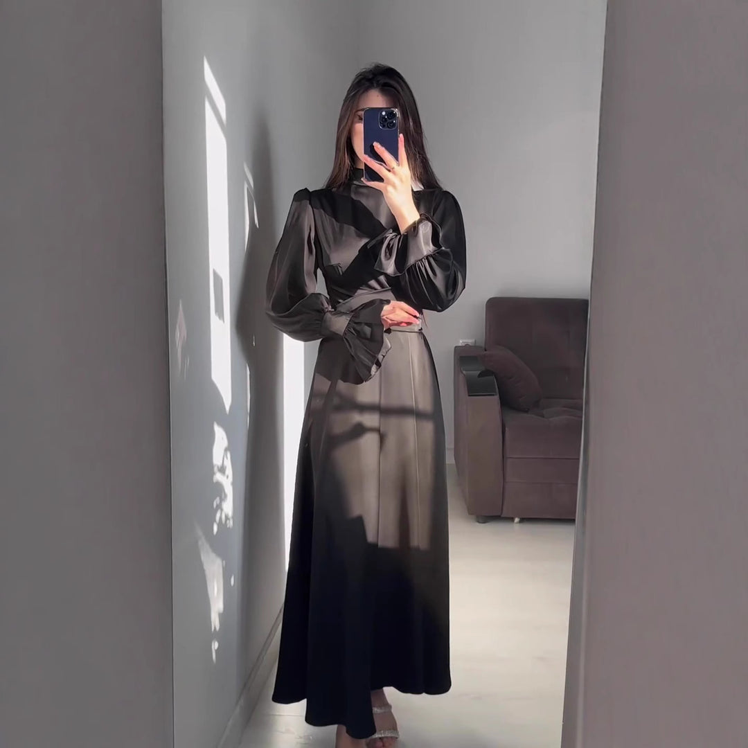 Damen Elegantes Maxikleid mit voluminösen Puffärmeln und hochwertiger Satin-Oberfläche Drune