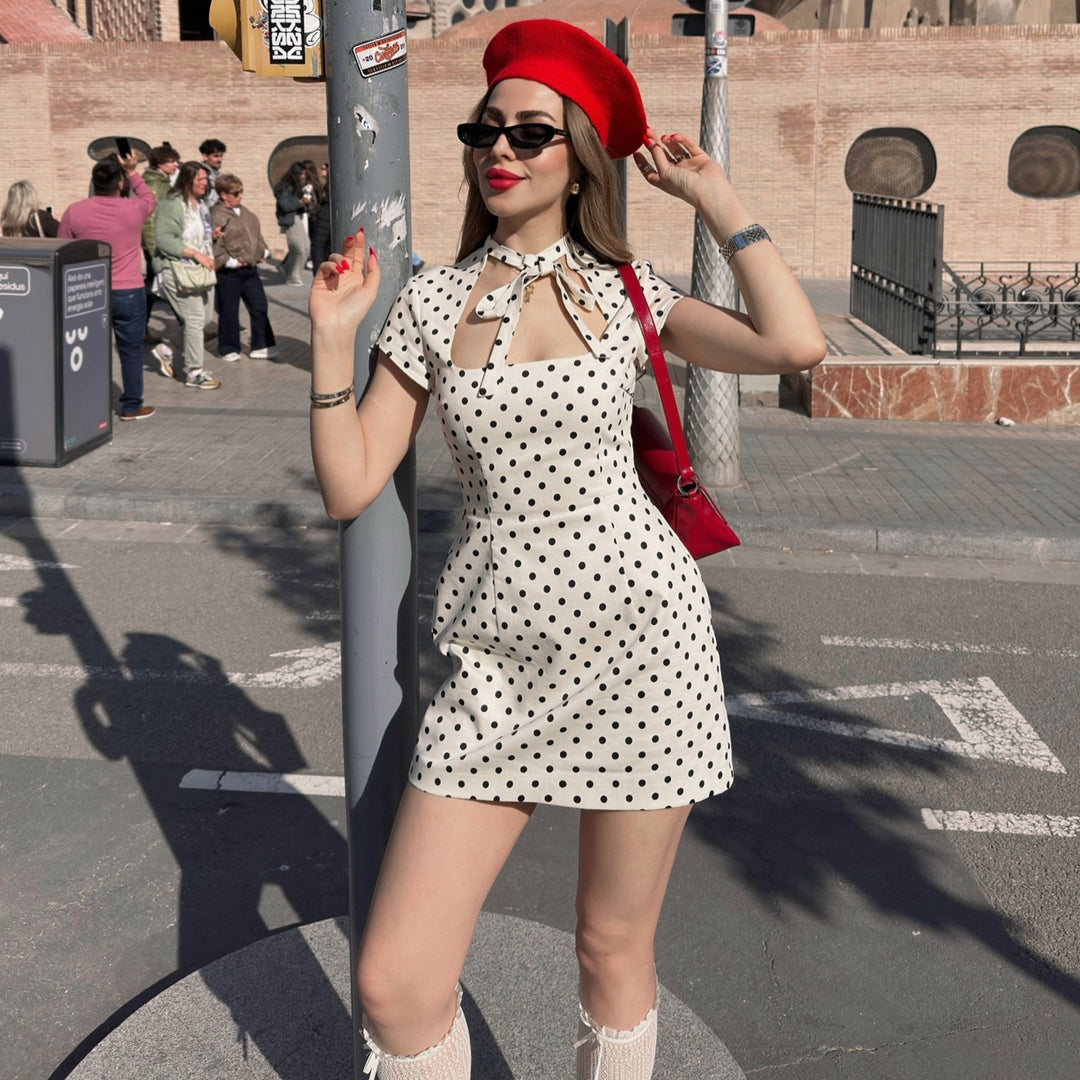 Damen Kleid mit Polka-Dots und hohem Kragen Drune