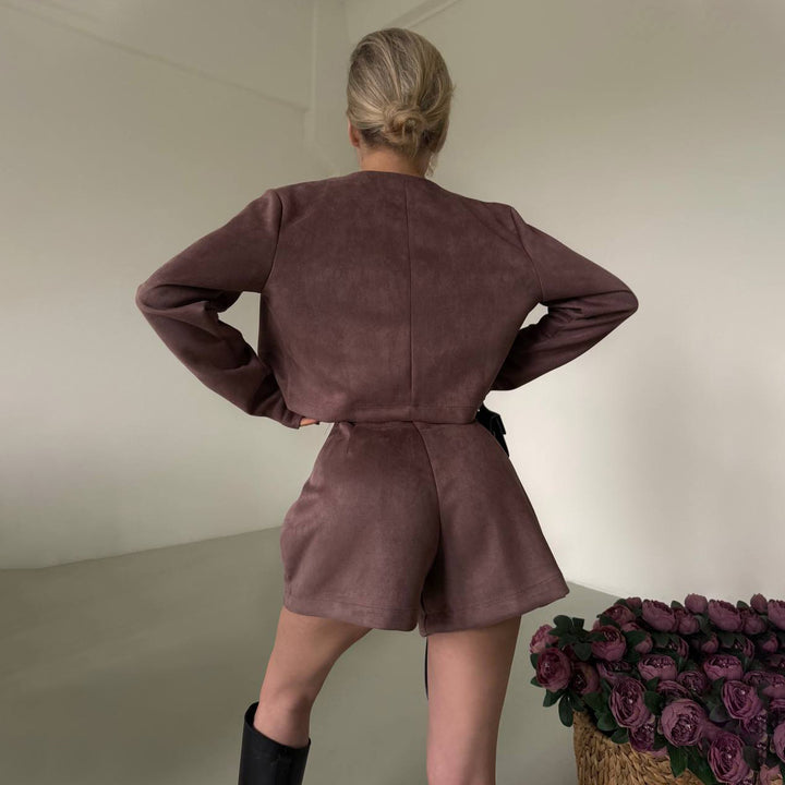 Damen Blazer mit elegantem Schnitt und praktischen Druckknopfdetails Drune
