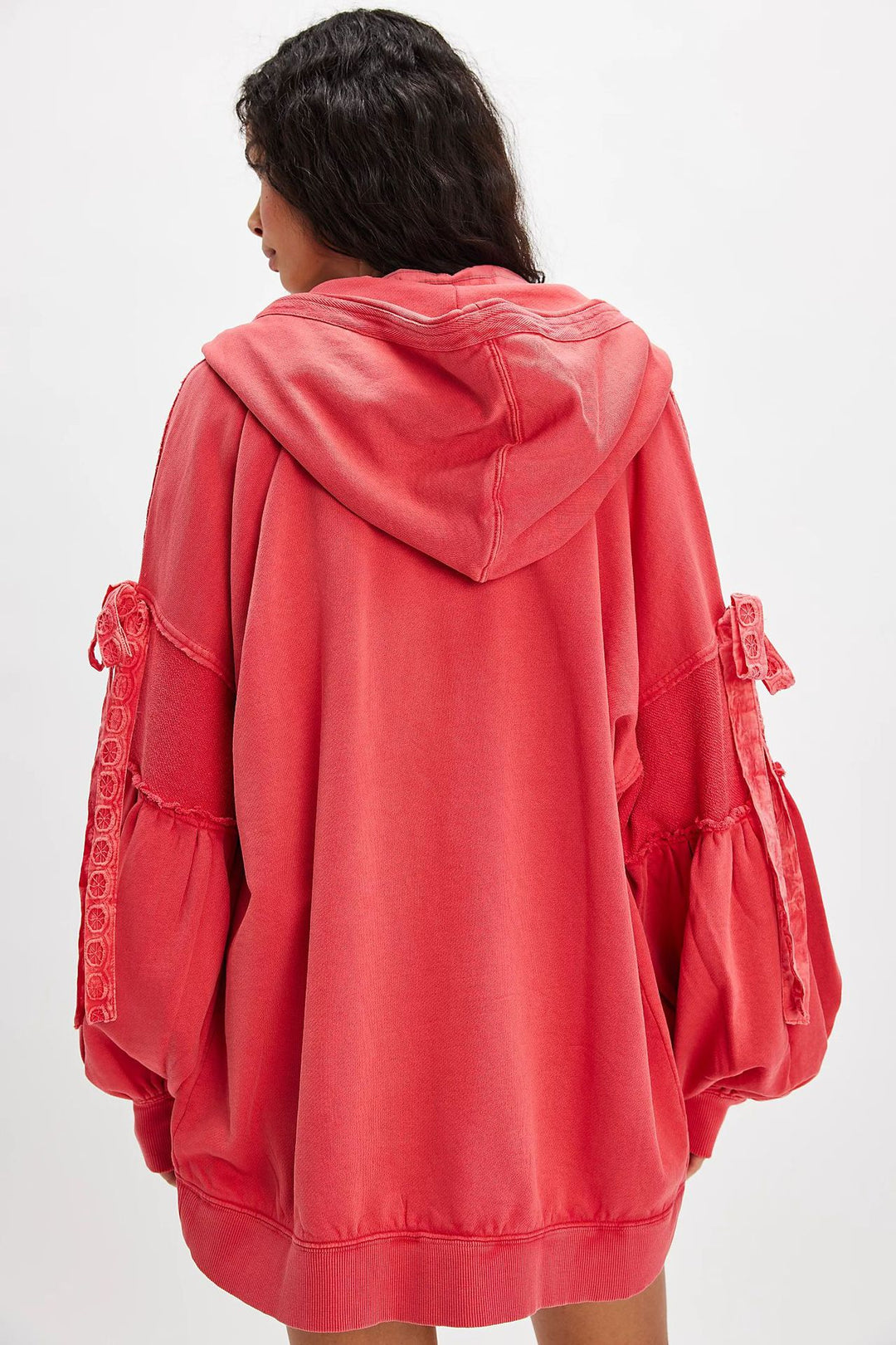 Damen Oversize Kapuzenpullover mit einzigartigen Ärmeldetails Drune