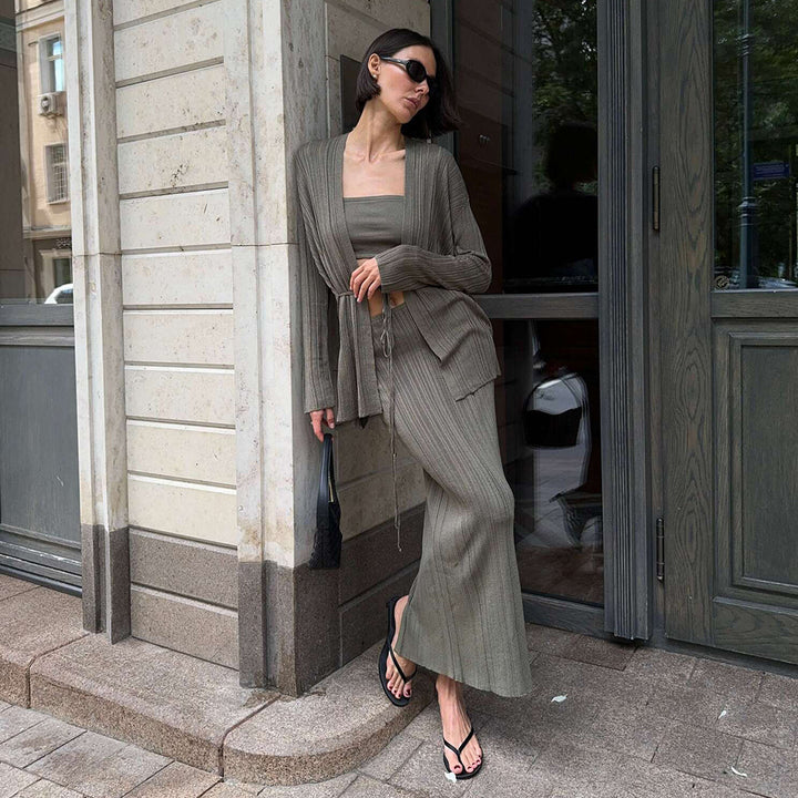 Damen Elegantes Strickensemble mit Überschlagjacke und langem Rock Drune