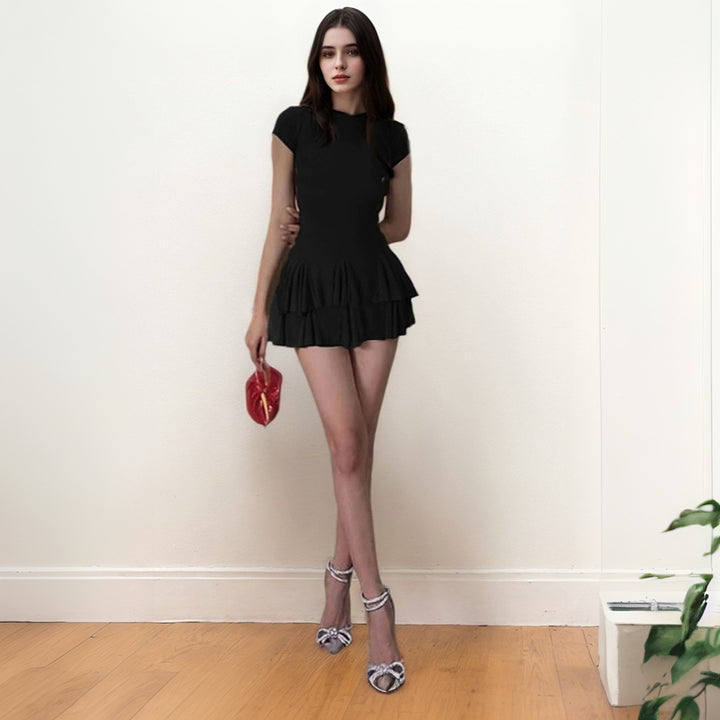 Damen Minikleid mit Rüschensaum und figurbetontem Schnitt Drune