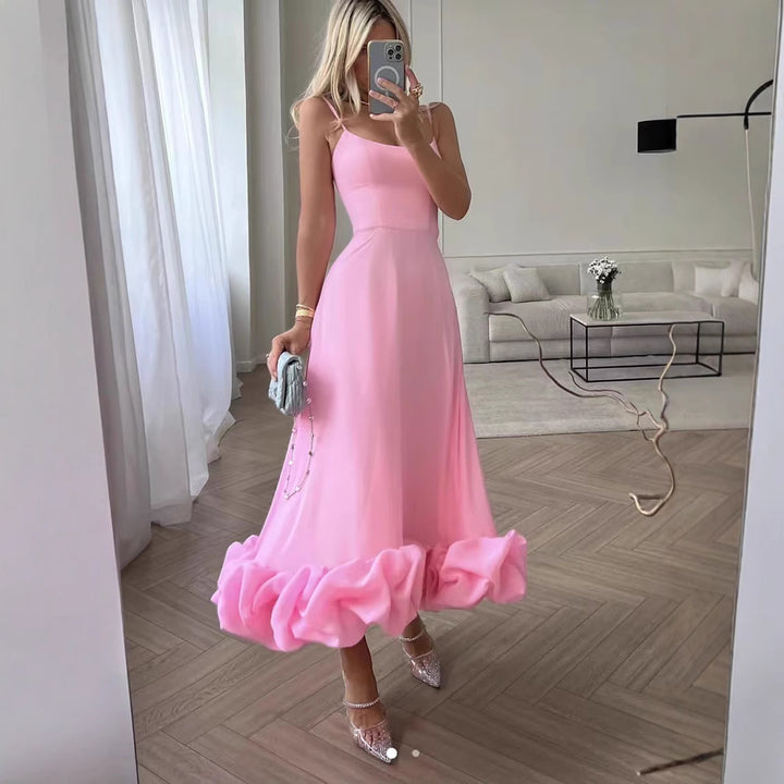 Damen Midi-Kleid mit zarten Spaghetti-Trägern und voluminösem Rüschensaum Drune