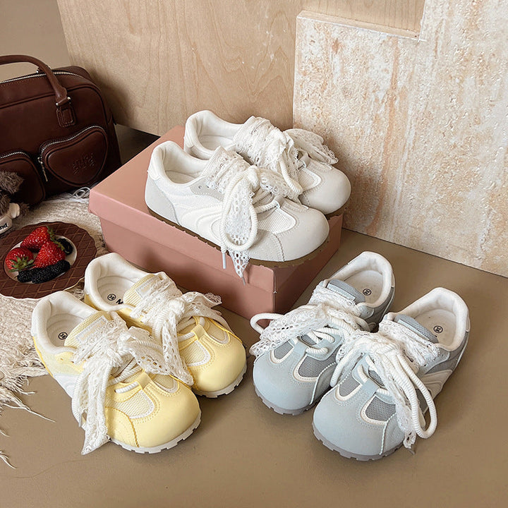 Damen Sneaker mit romantischem Spitzen-Schnürsystem Drune