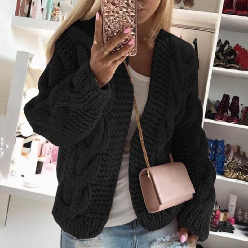 Damen Strickjacke mit grobem Zopfstrickmuster und weitem Schnitt Drune