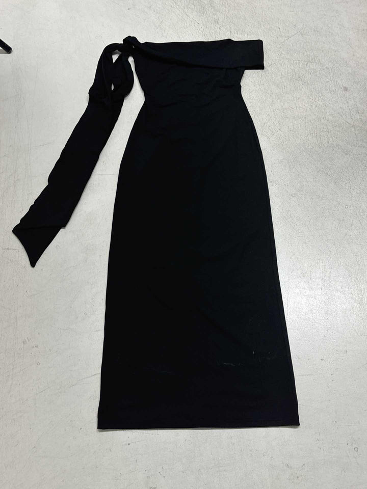 Damen Wickelkleid mit einem eleganten One-Shoulder-Design und modischen Rüschendetails Drune