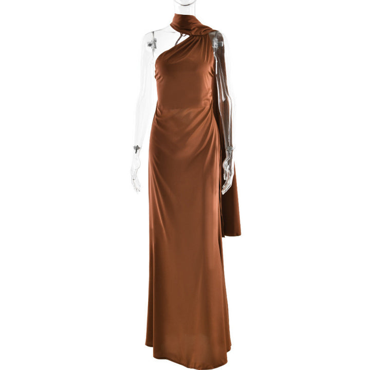 Damen Elegantes asymmetrisches Abendkleid mit schmalem Schnitt und raffinierten Details Drune