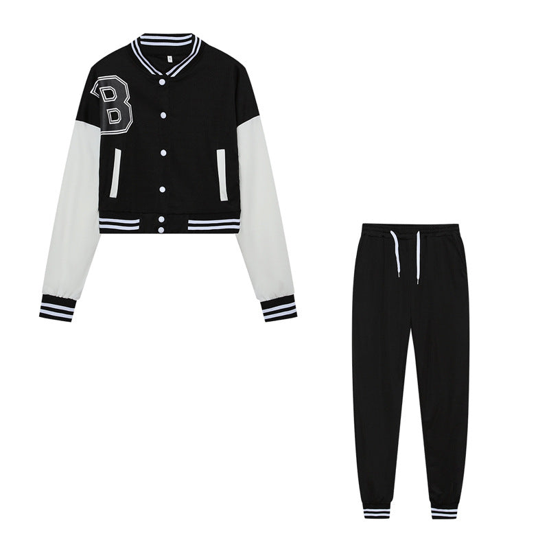 Damen Sportliches Set aus cropped Jacke und Jogginghose Drune
