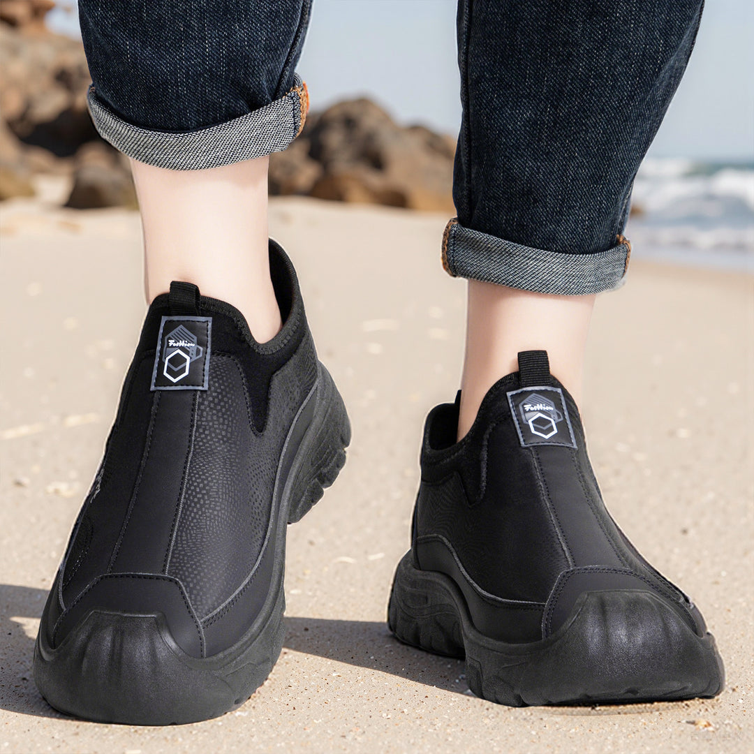 Herren nan robuster Slip-On Arbeitssneaker mit verstärkter Zehenkappe, rutschfester Profilsohle und elastischem Einstieg Drune