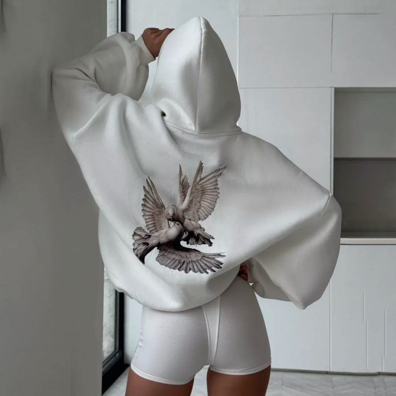 Damen Kapuzensweater mit kunstvollem Vogelmotiv und entspannter Passform Drune
