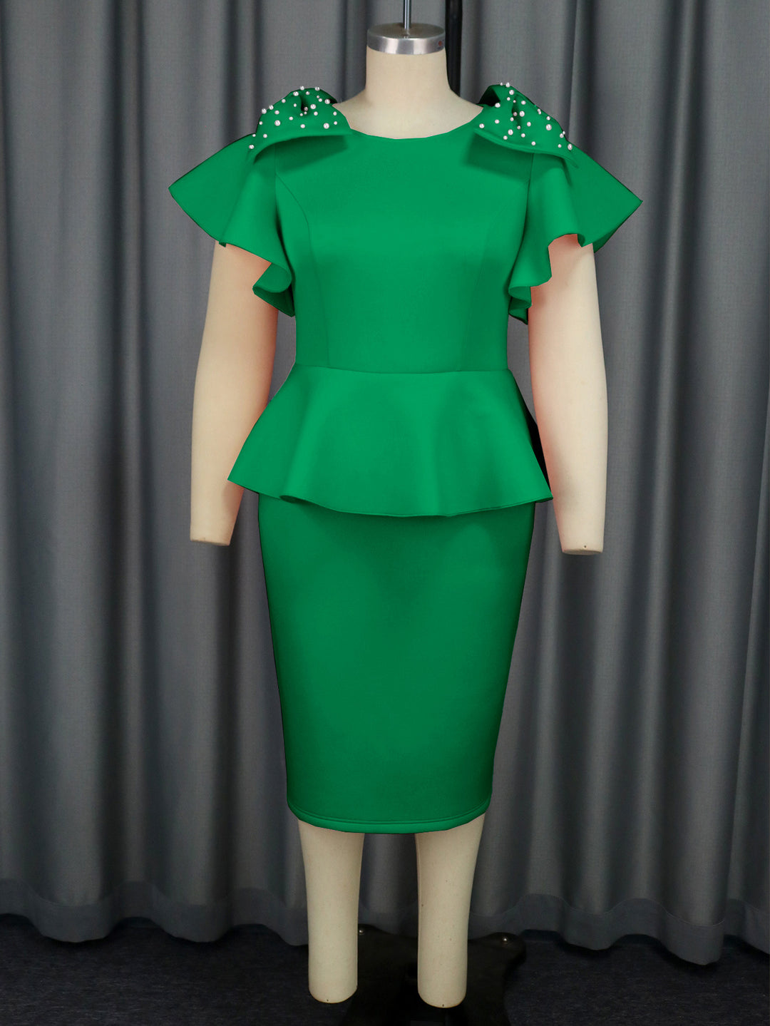 Damen Elegantes Kleid mit voluminösen Rüschensäumen und Perlenakzenten Drune
