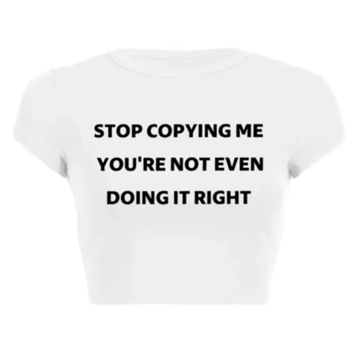 Damen Crop-T-Shirt mit motivierendem Schriftzug und figurbetontem Schnitt Drune