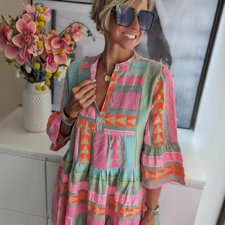 Damen luftiges Boho-Kleid mit eingewebten Mustern und kurzen Ärmeln Drune