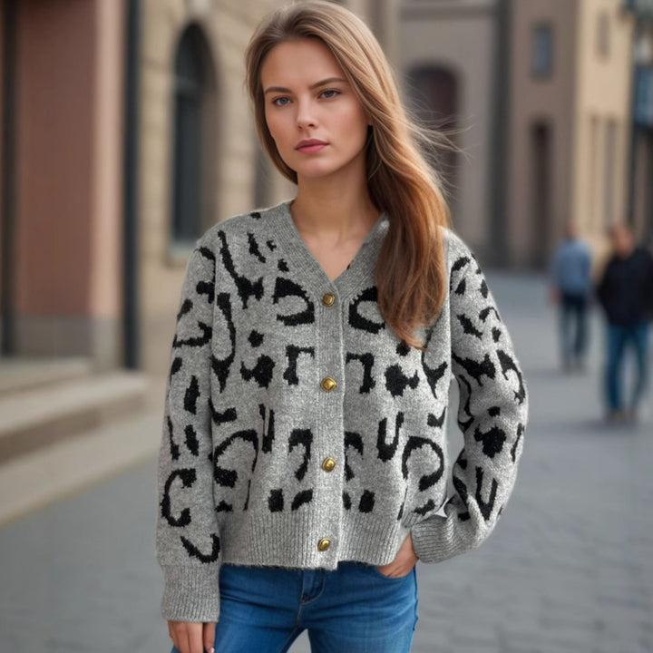 Damen Strickjacke im modernen Leopardenmuster mit Knopfdetails Drune