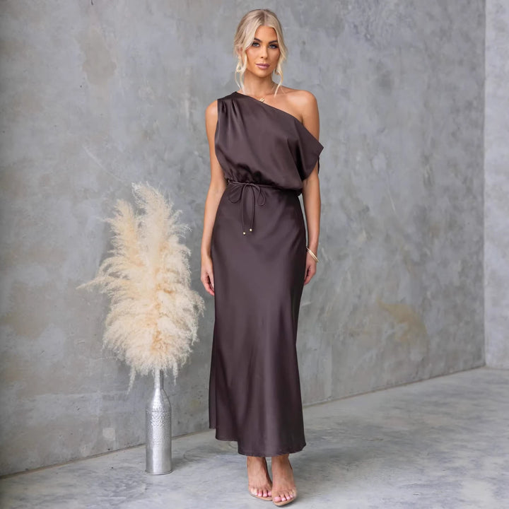 Damen Maxi-Kleid mit schulterfreiem Design und elastischem Taillenbund Drune