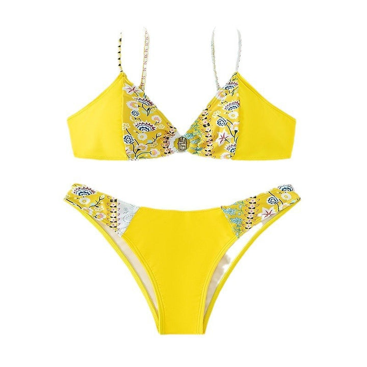 Damen Hochgeschnittener Triangel-Bikini mit floralen Applikationen und Knopfdetail Drune
