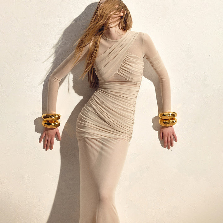 Damen Elegantes transparentes Maxikleid mit raffinierten Drapierungen Drune