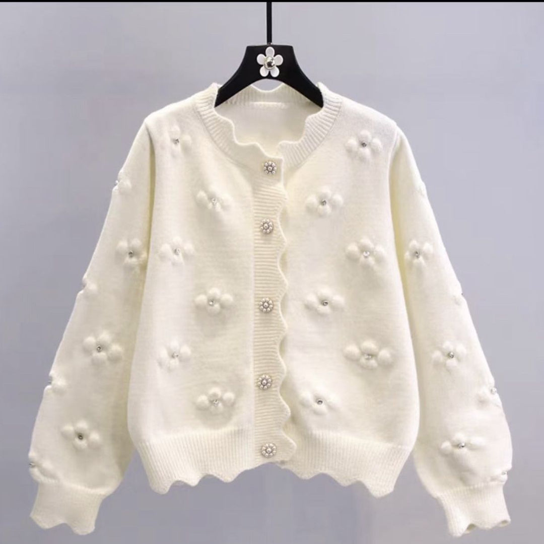 Damen verspielter Strickcardigan mit dekorativen Perlenknöpfen und floralem Design Drune