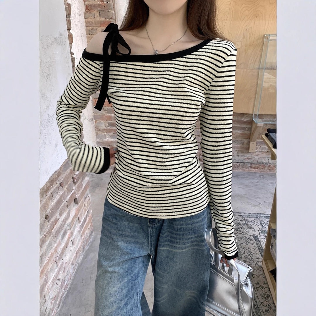 Damen asymmetrisches Langarmshirt mit schickem Trägerdetail Drune