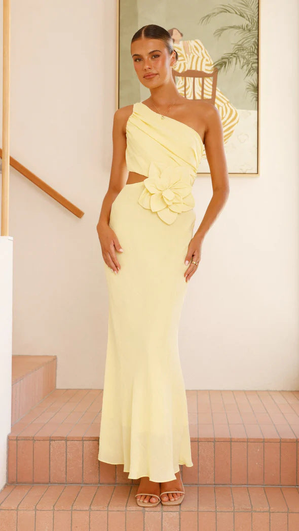 Damen Elegantes Maxikleid mit seitlichem Cut-Out und floralem Detail Drune