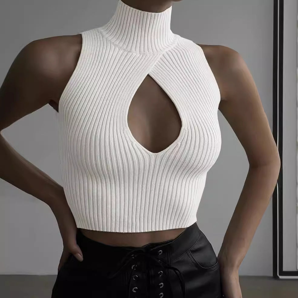 Damen Crop-Top mit hohem Kragen und tiefem Ausschnitt Drune