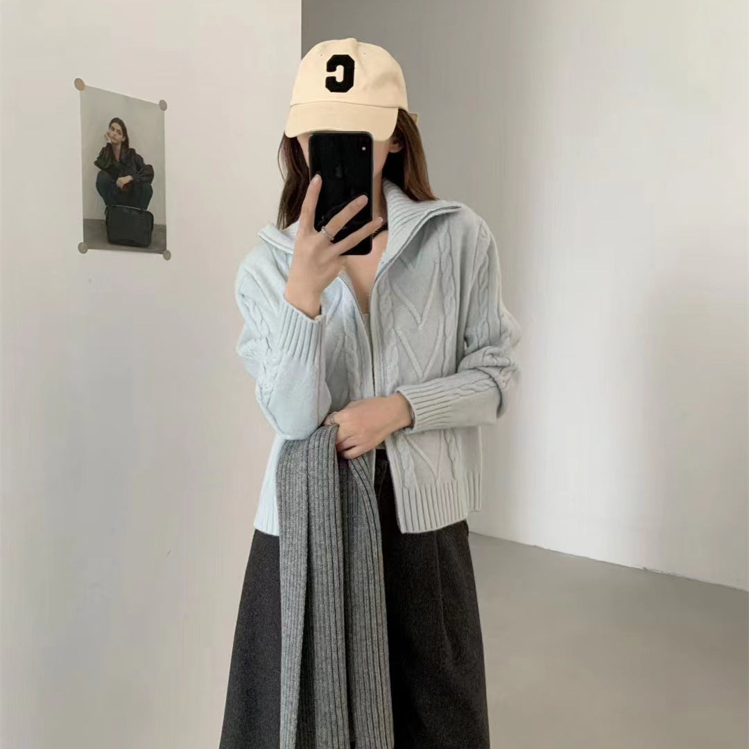 Damen Strickjacke mit Zopfstruktur und hohem Kragen Drune