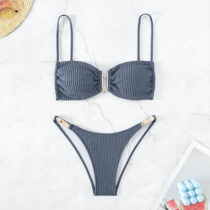 Damen Bikini-Set mit raffinierten Rüschen und goldenen Akzenten Drune