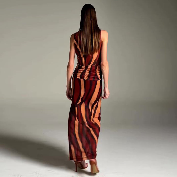 Damen elegantes Maxikleid mit einzigartigem Streifenmuster und hohem Kragen Drune