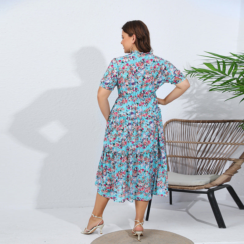 Damen Midikleid mit verspieltem Blütenmuster und voluminösem Rock Drune